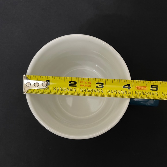 Oversized Gnome Warm Winter Wishes Mug - Picture 8 of 10